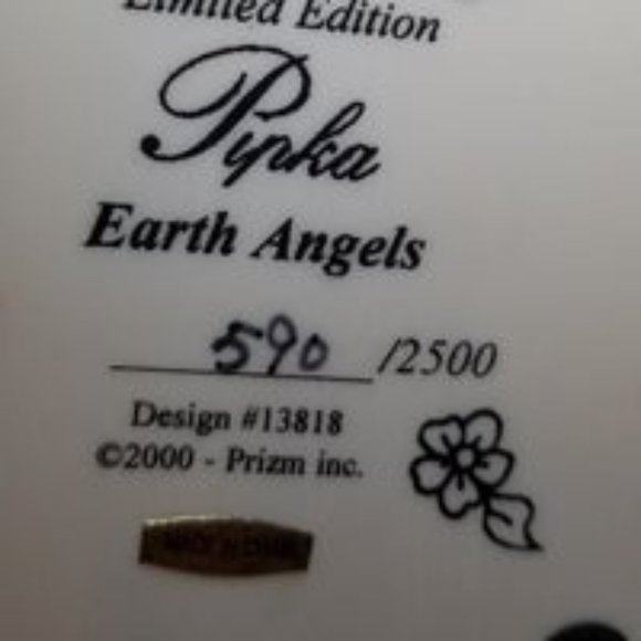 Pipka Earth Angels Whitney Wedding Angel limited edition statue home decor gift - Picture 3 of 8